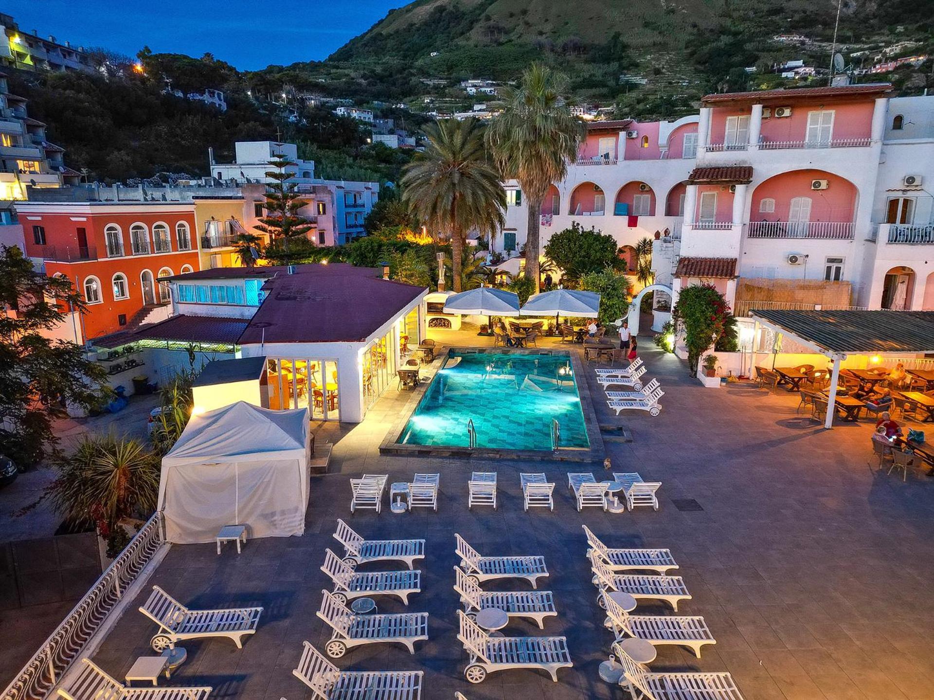 ホテル Av Club Terme Colella Forio di Ischia エクステリア 写真